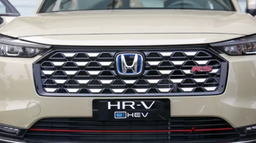Thiết kế đầu xe Honda HR-V e:HEV RS 2025