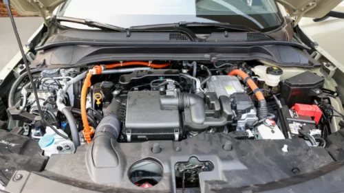 Khoang động cơ Honda HR-V e:HEV RS 2025