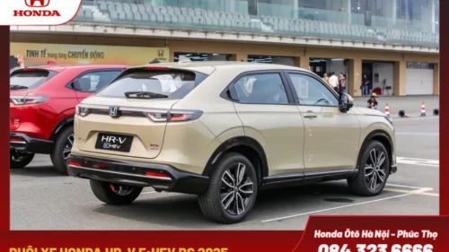 Đuôi xe Honda HR-V 2025 được thiết kế hiện đại và mạnh mẽ với đèn hậu LED liền mạch, tạo điểm nhấn sắc nét và dễ nhận diện.