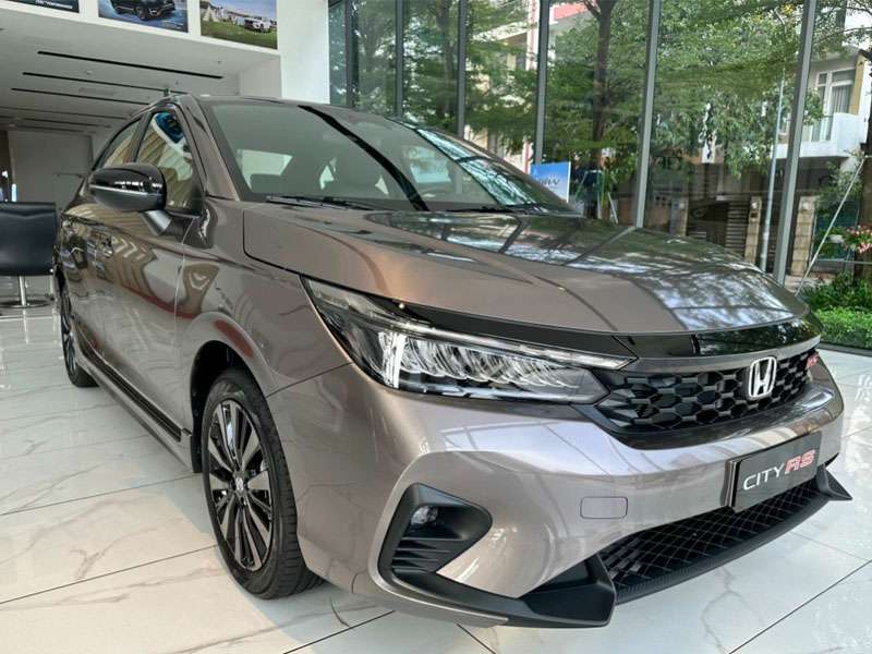 Honda City mau Titan