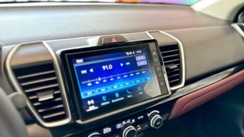 Màn hình giải trí Honda City L