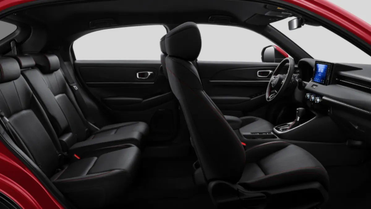 Honda HR-V được thiết kế với 5 chỗ ngồi thoải mái cho người lớn trên mọi phiên bản.