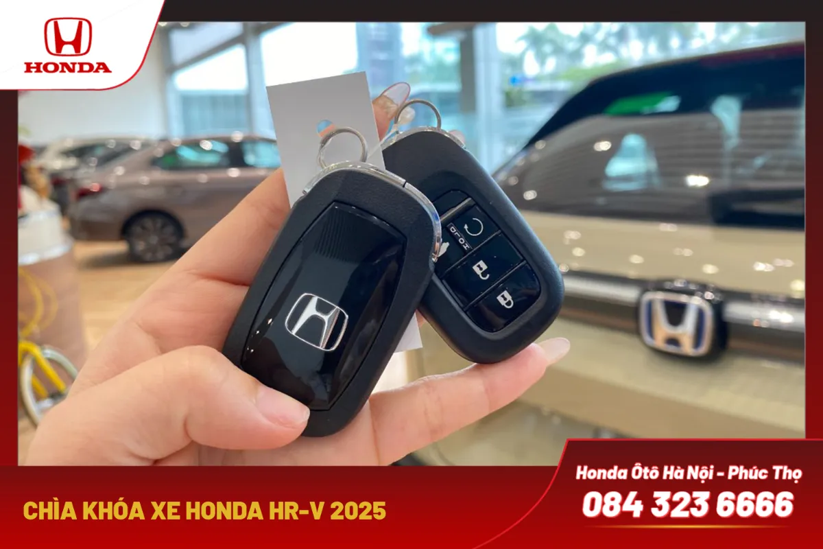 Chìa khóa thông minh của Honda HR-V. Thiết kế hiện đại, tích hợp tính năng khởi động từ xa tiện lợi.
