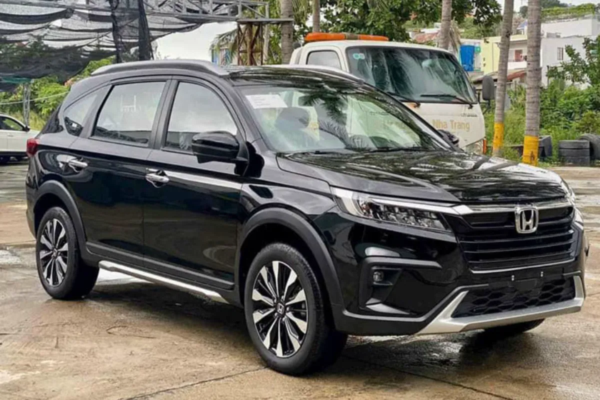 Thân xe Honda BR-V màu đen