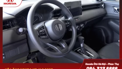 Khoang lái Honda HR-V thiết kế khoa học, tiện nghi, tạo cảm giác thoải mái cho người điều khiển.