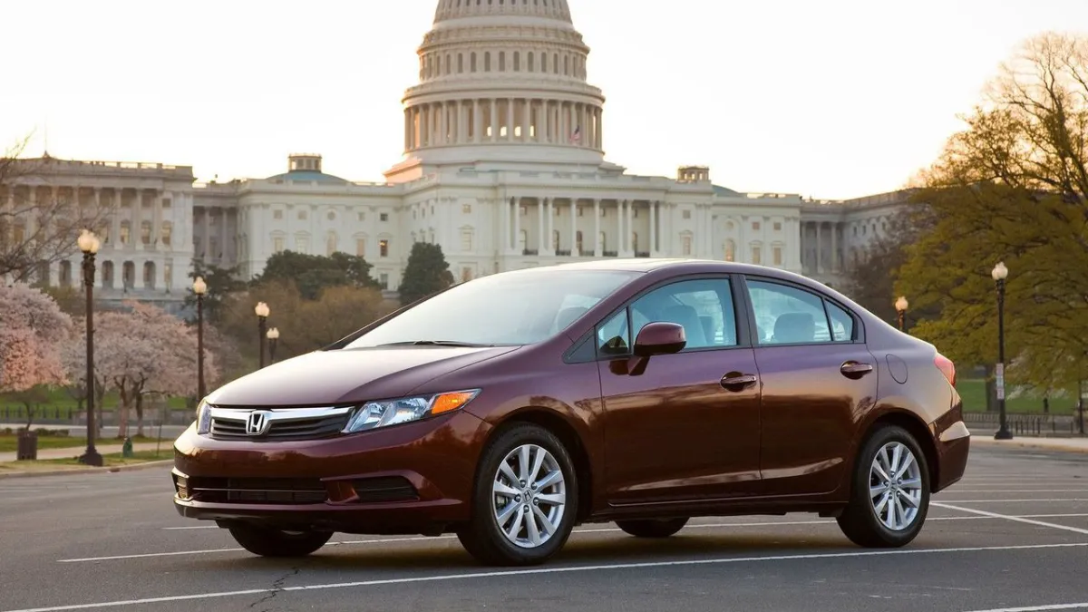 Honda Civic thế hệ 9 (2012 – 2015)