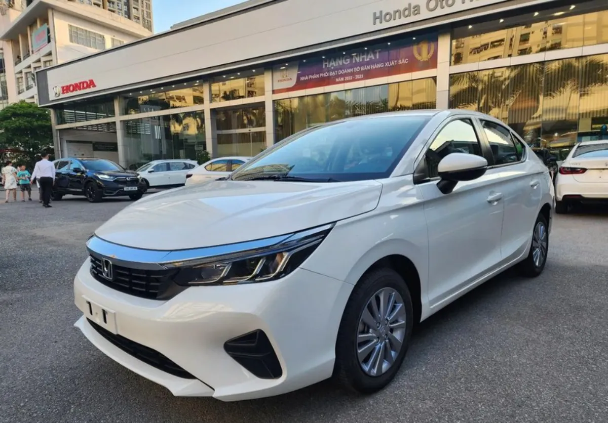 Honda City – nhỏ gọn, tiết kiệm, linh hoạt
