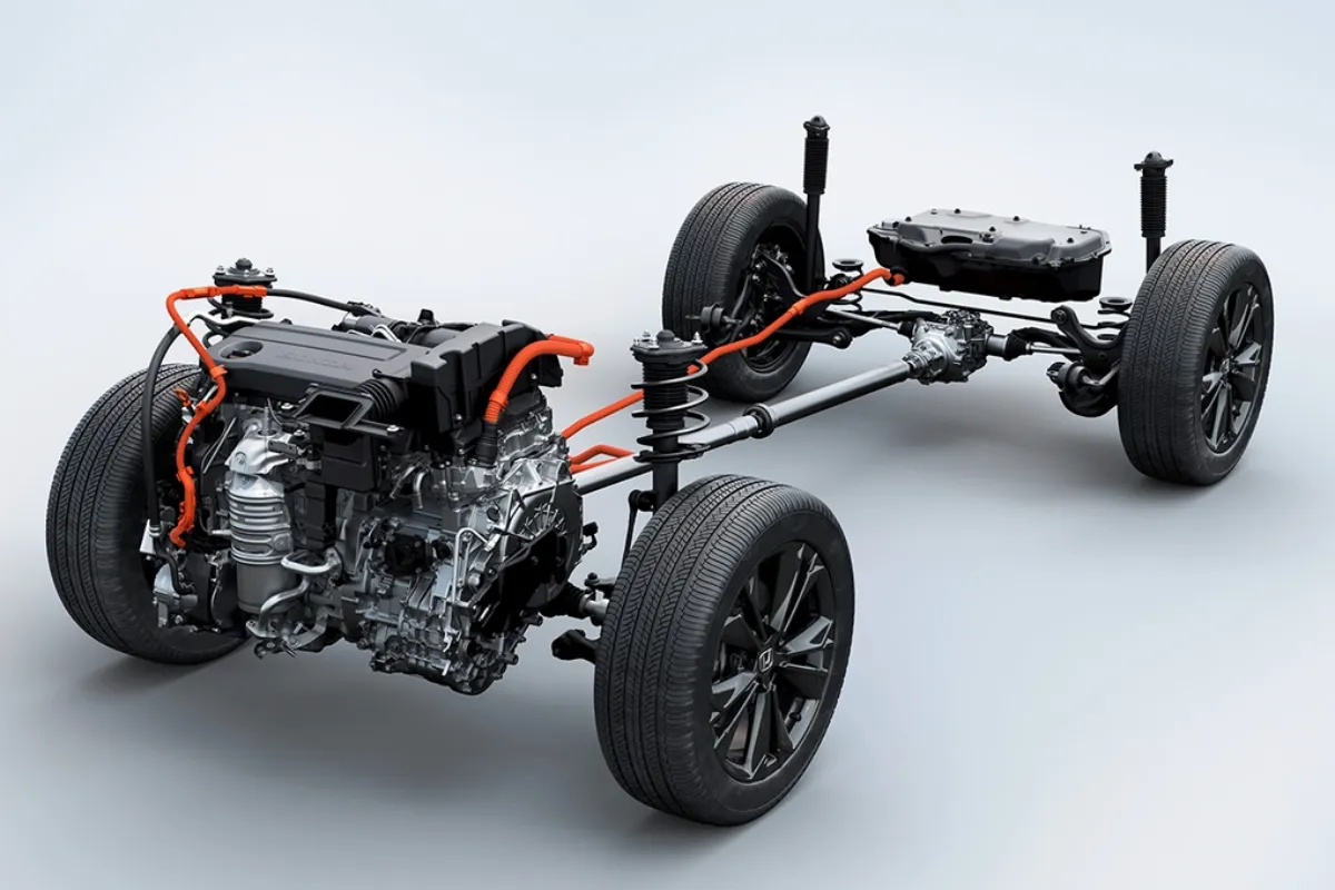 Xe hybrid tự động chuyển đổi linh hoạt giữa mô tơ điện và động cơ xăng để tối ưu vận hành & tiết kiệm nhiên liệu