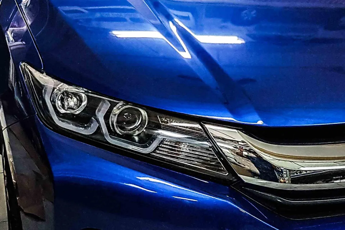 Ưu và nhược điểm của đèn pha halogen