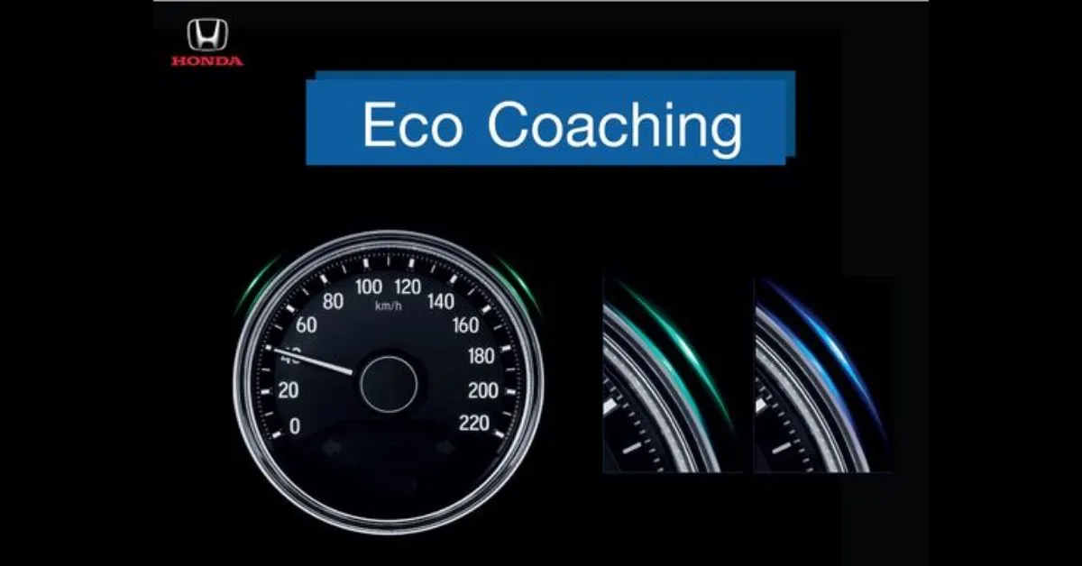 Đồng hồ ECO Coaching với hiển thị màu sắc giúp người lái dễ dàng kiểm soát mức tiết kiệm nhiên liệu.