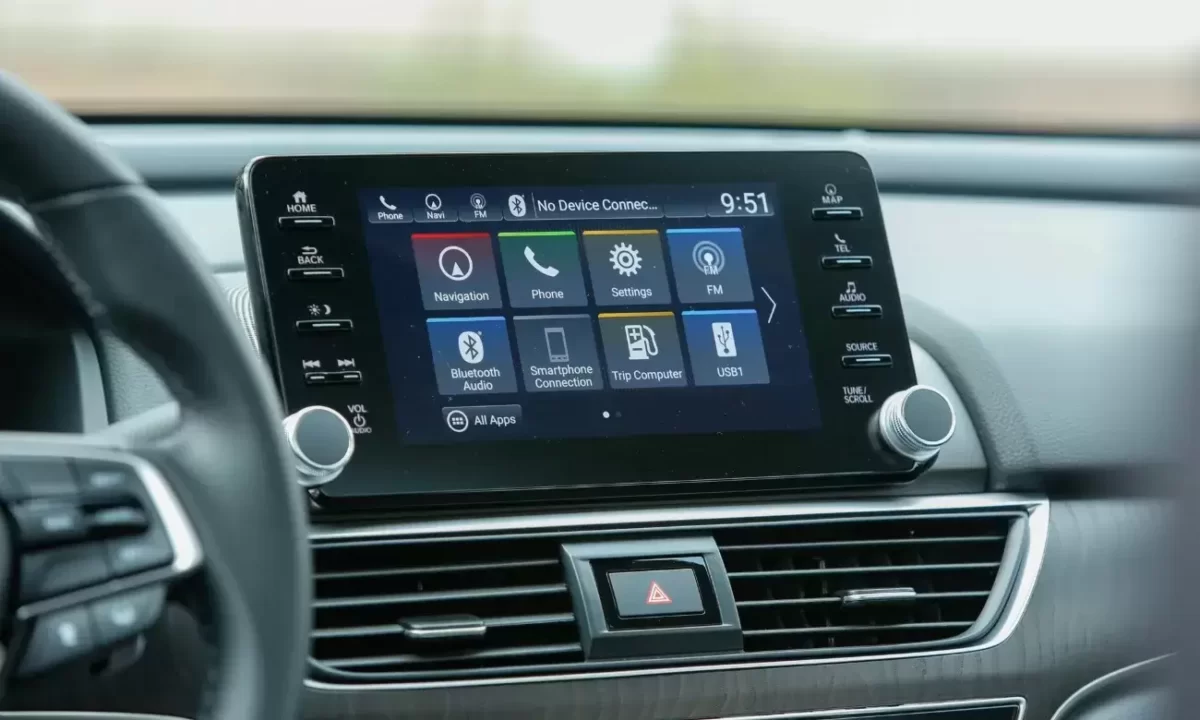Màn hình giải trí Honda Accord đen