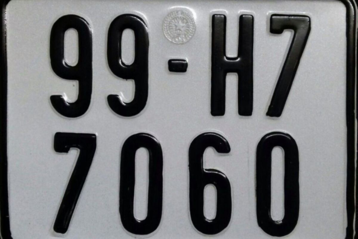 Cách hóa giải phong thủy cho chủ xe biển 0 nút