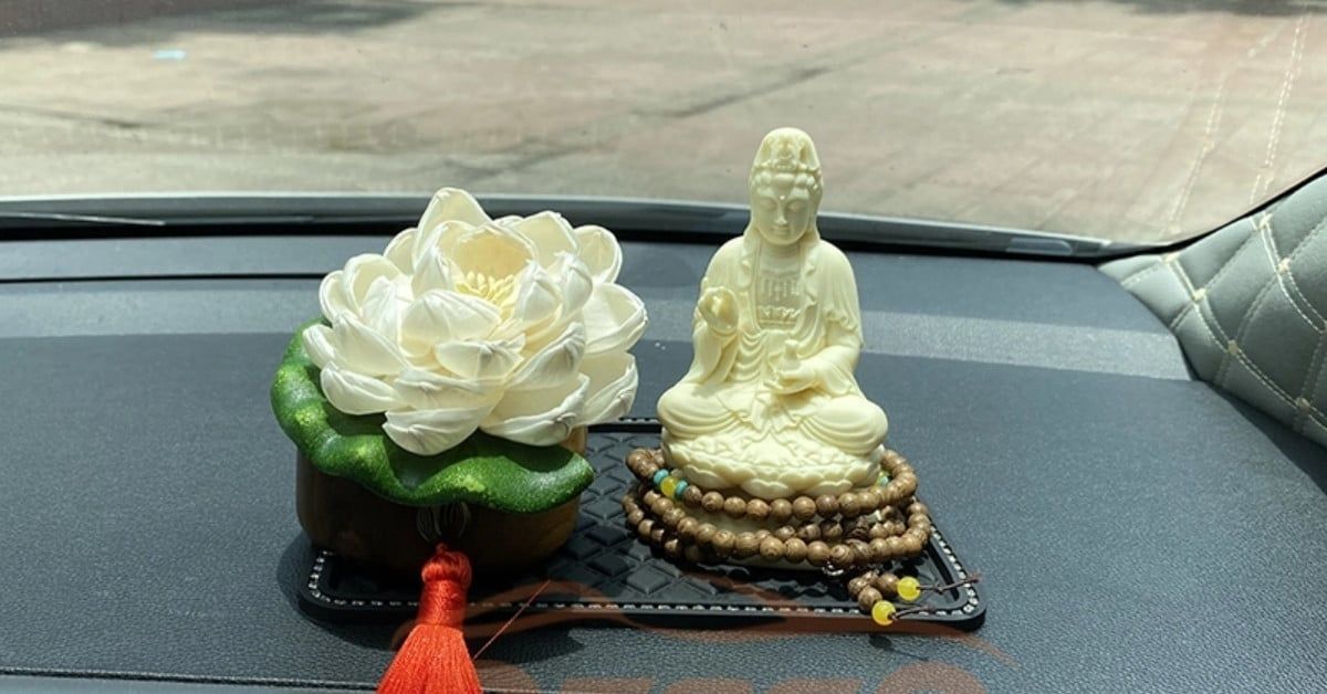Quan Âm Bồ Tát