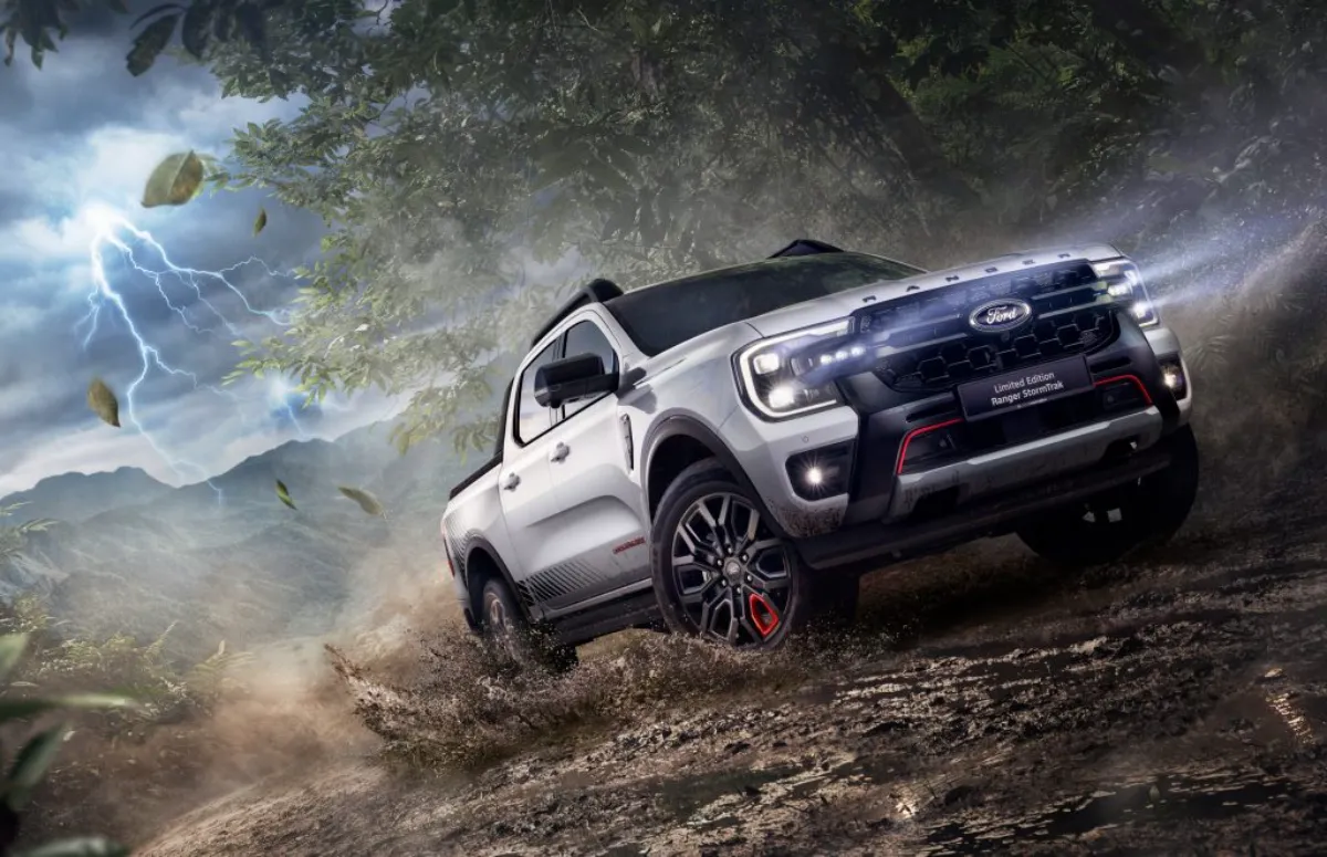 Xe 4x4 thể hiện sức mạnh vượt trội ở những cung đường khó khăn mà xe 1 cầu không thể vượt qua